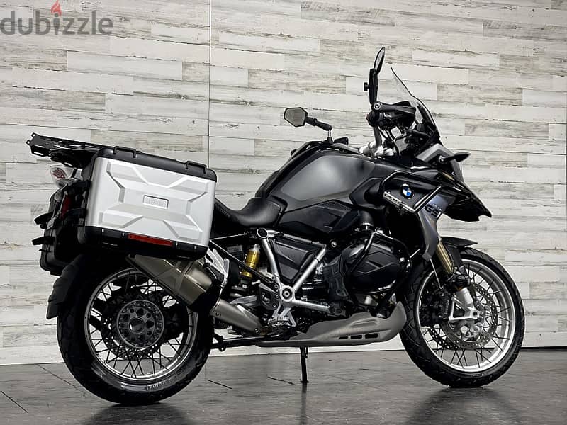 2017 BMW R1200GS available 1