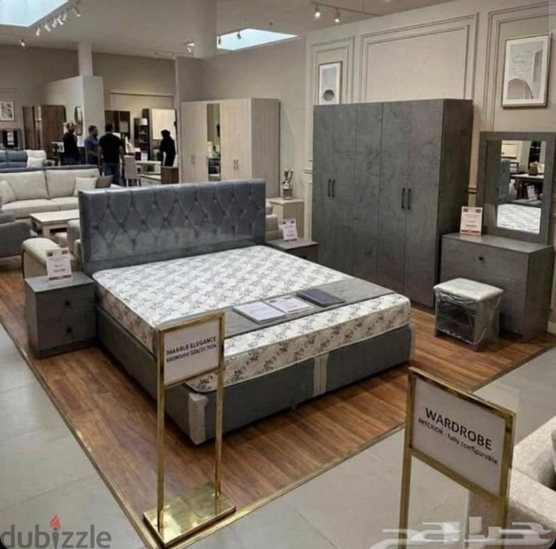 Bedroom set available in low price 5
