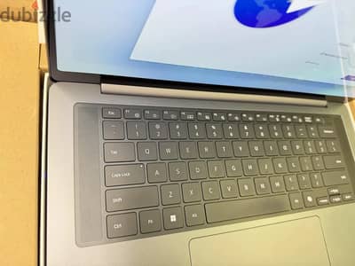 Samsung - Galaxy Book6 Ultra 16" - Intel Core Ultra 7 - 32GB - 1TB SSD