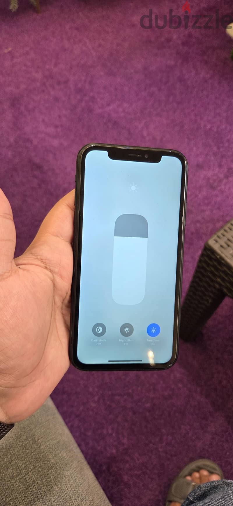 Apple - iPhone XR 8