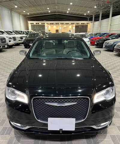 كرايسلر300  2021 ليميتد ٨ سلندر | Chrysler 300 2021 Limited 8 Cyl