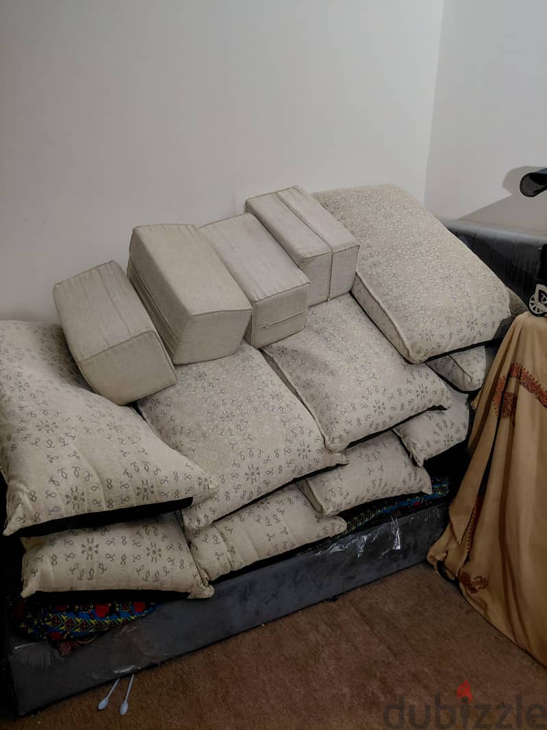 mojlish sofa set for seal 4