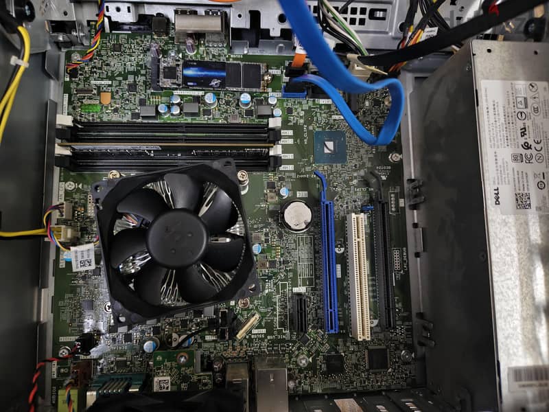 Dell Optiplex 7060 Tower Desktop PC 16GB Ram/256GB M. 2 SSD/500GB HDD 5