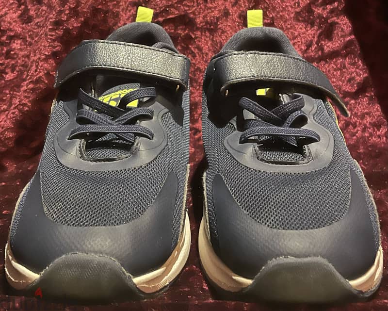 حذاء أطفال رياضي KangaROOS أسود وأخضر 3