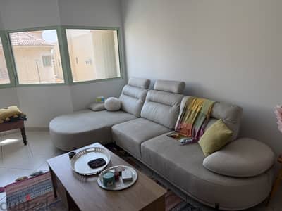Couch For Sale - كنب للبيع