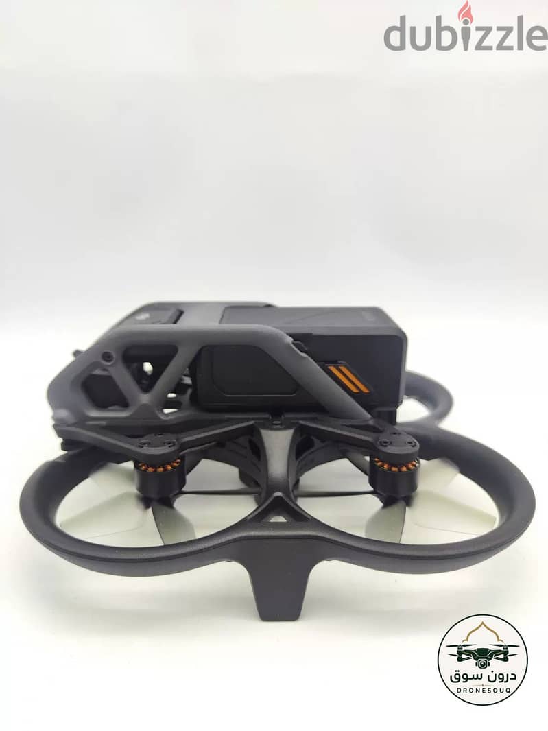 درون DJI Avata بحالة شبه جديدة 3