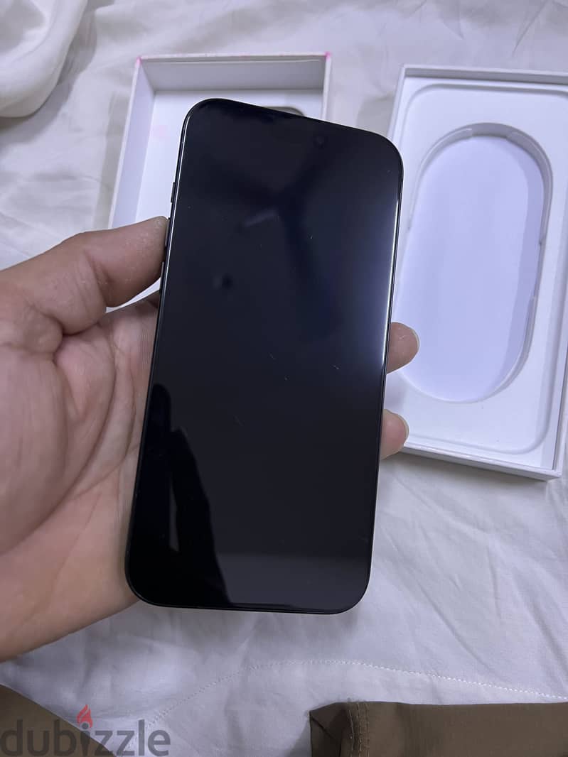 Apple - iPhone 16 Pro Max 3