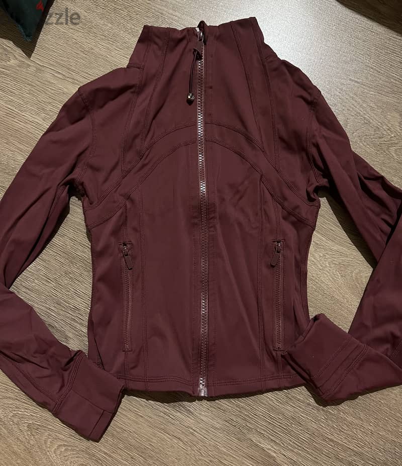 LuluLemon cropped define jacket 2