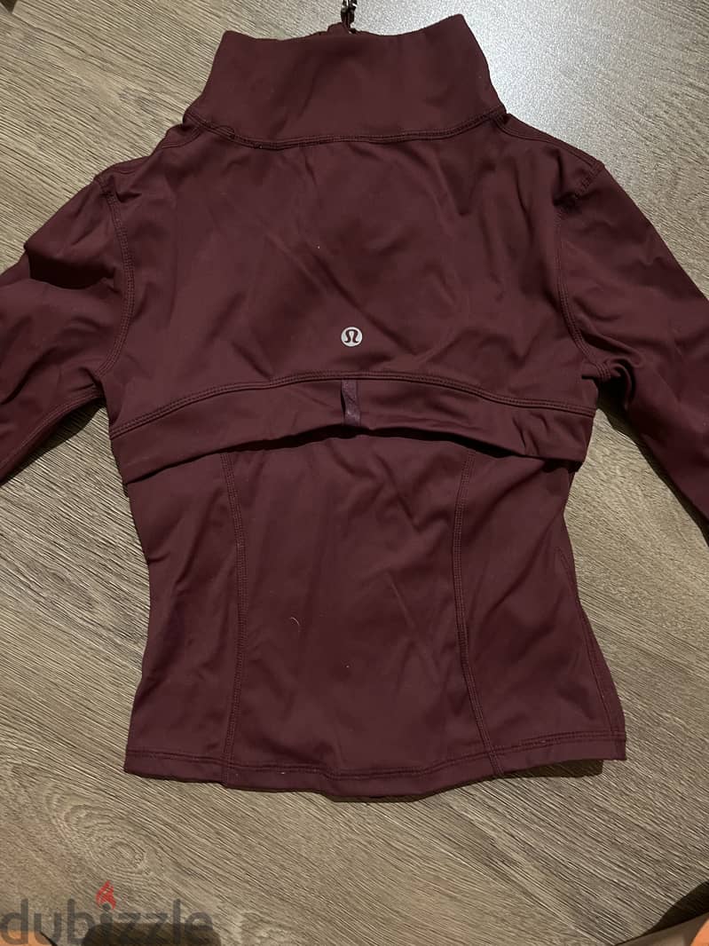 LuluLemon cropped define jacket 3