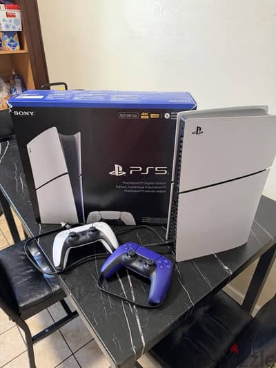 Sony PS5 PlayStation 5 Digital Edition 825GB White w/ Box 2 Controller