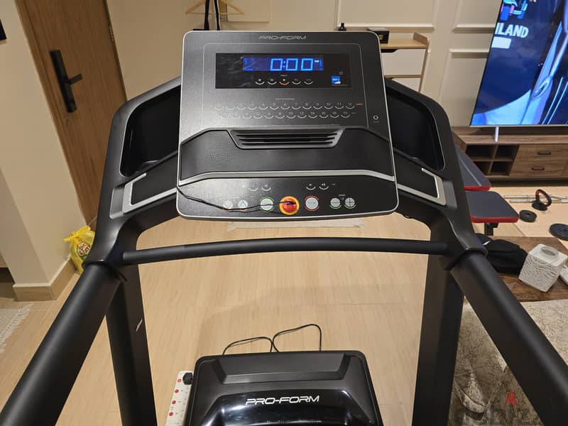 Treadmill 1