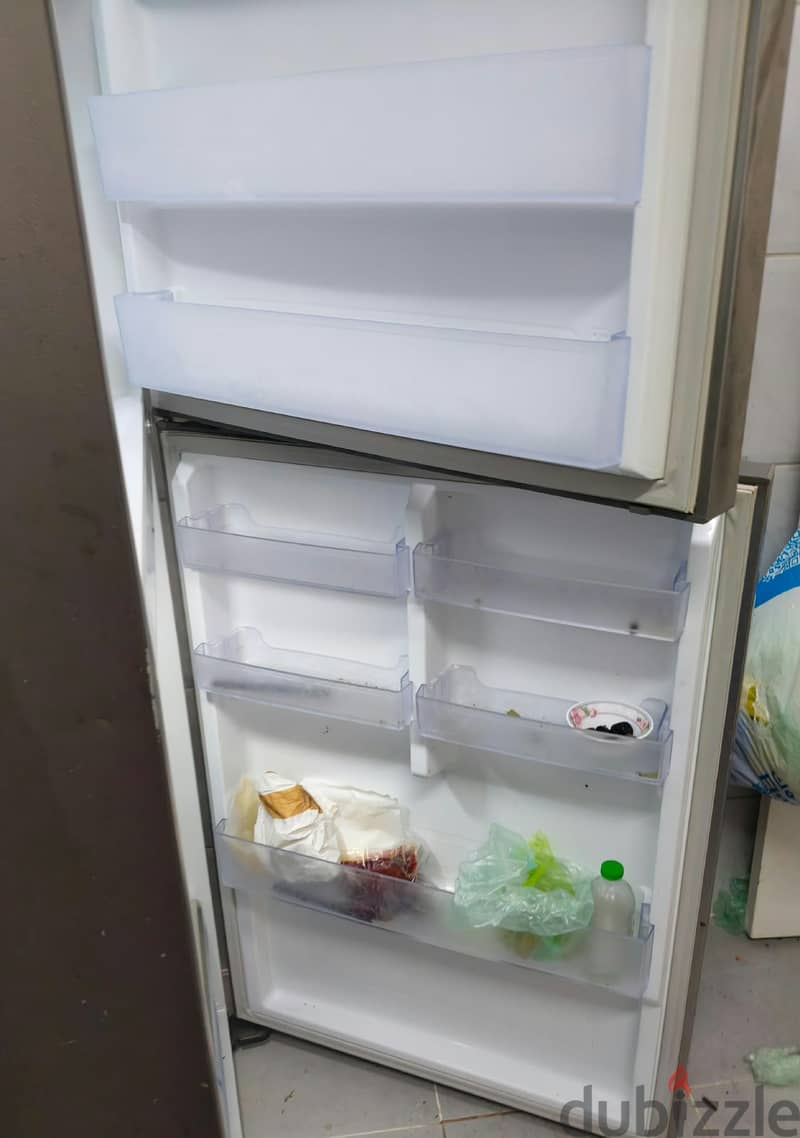Samsung Refrigerator (585 Liters) 2