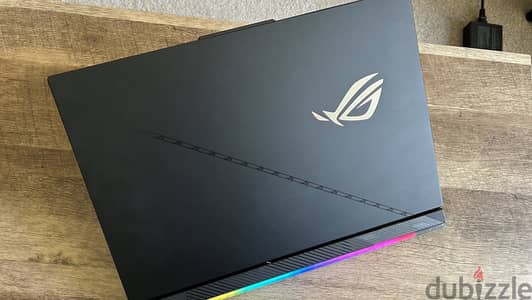 ASUS ROG STRIX SCAR 18 (2025) - RTX5090