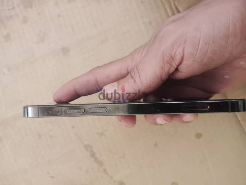 I phone 12 pro 1