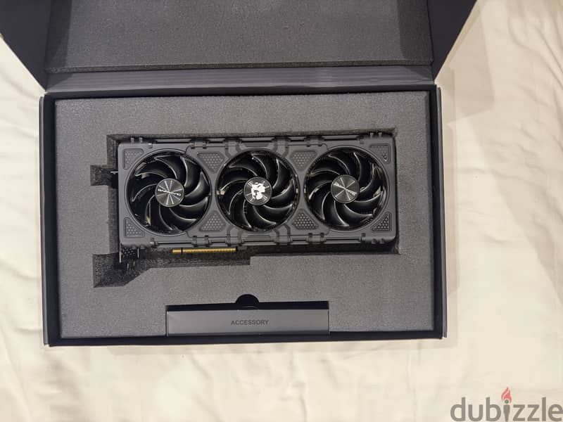 Gainward Phantom GeForce RTX 5090 32GB (Not Working) 2