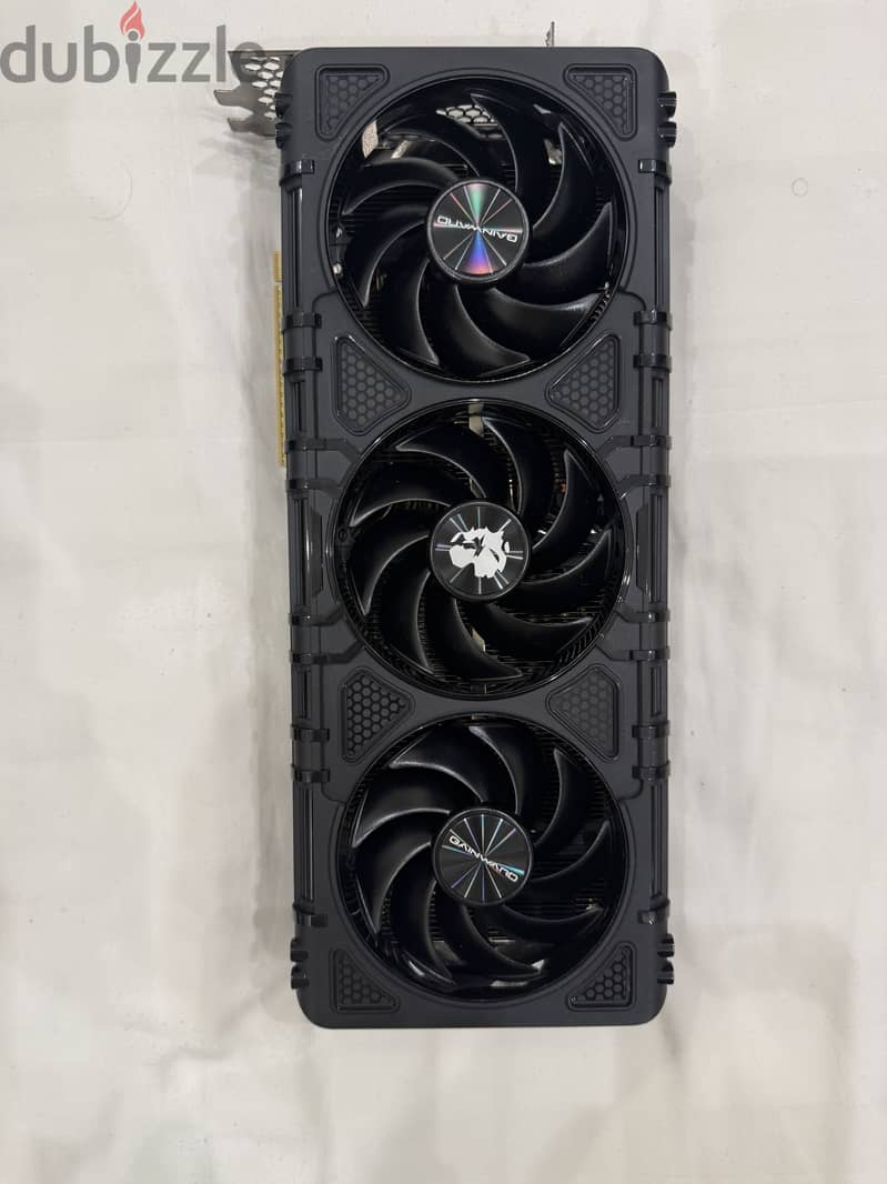Gainward Phantom GeForce RTX 5090 32GB (Not Working) 3