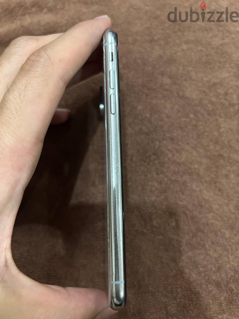 Apple - iPhone X 64gb good working 3