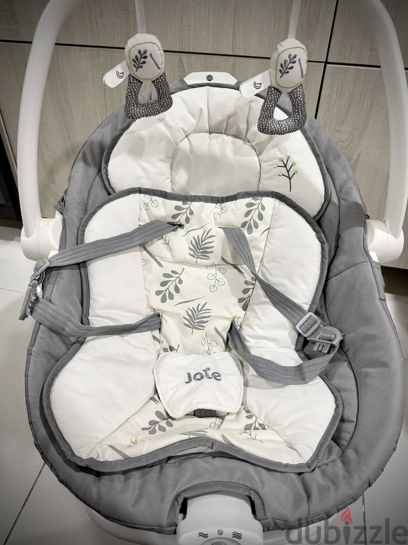 Joie 2-in-1 Electric Baby Swing & Rocker 3