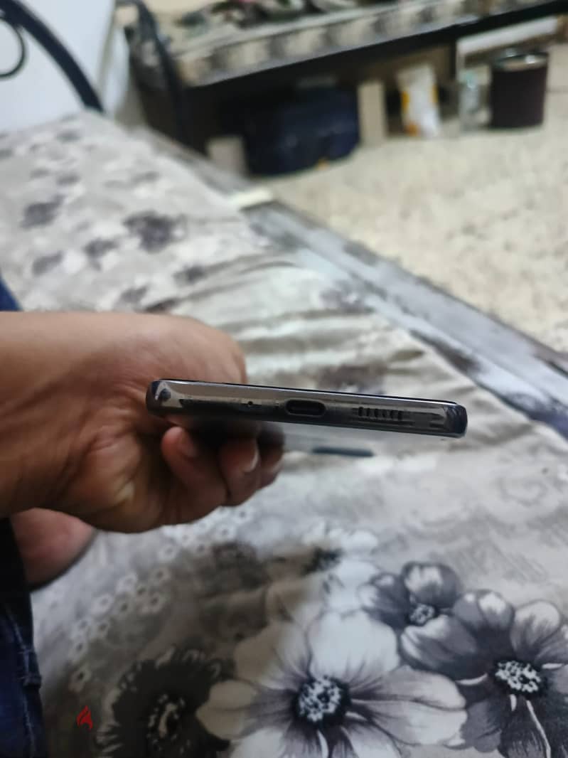 Samsung A73 5g 256 gb very good condition 3