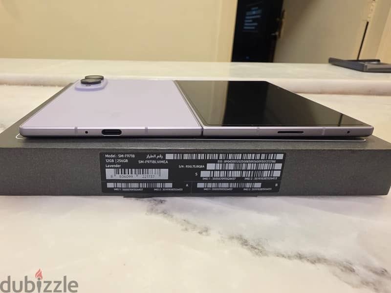 Samsung Galaxy Z Fold8 Lavender 4