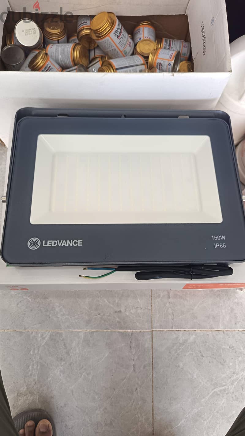 LED ECO FLOODLIGHT. LEDVANCE 2