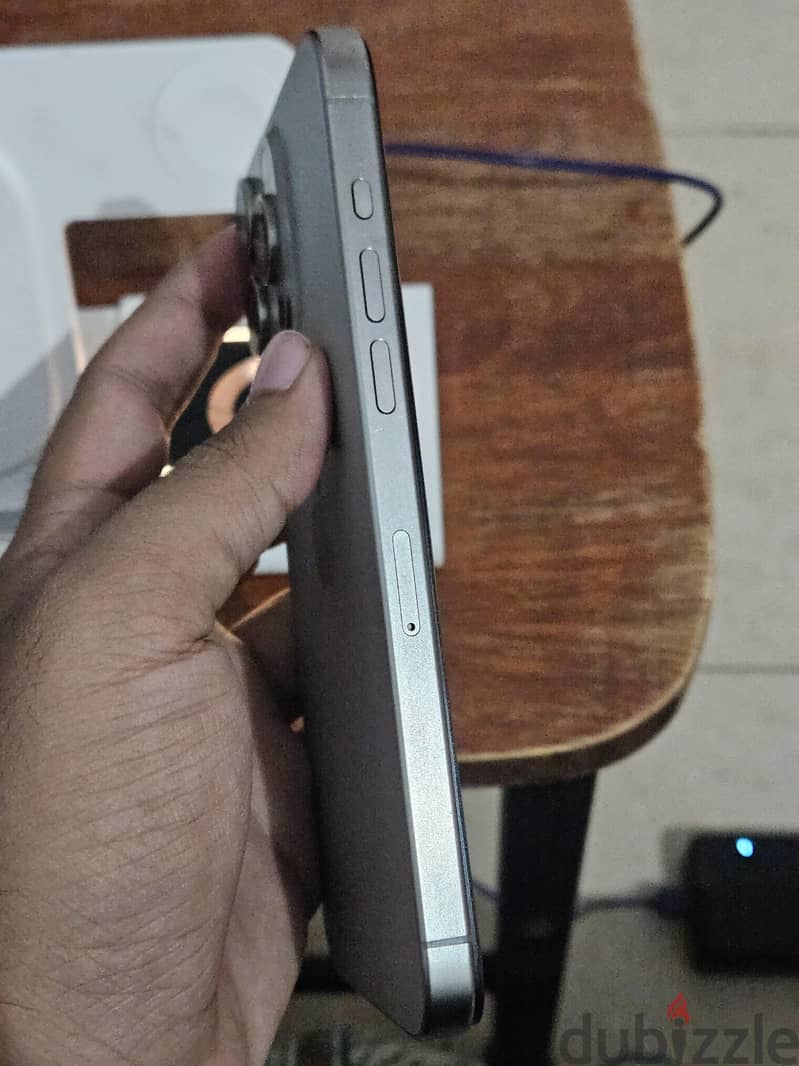 Apple - iPhone 15 Pro Max 7