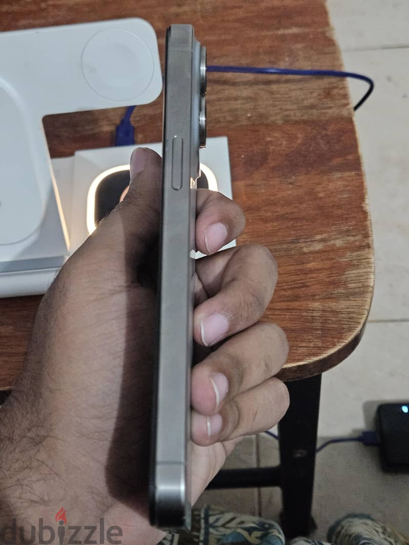 Apple - iPhone 15 Pro Max 9