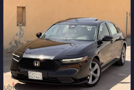 هوندا أكورد 2025