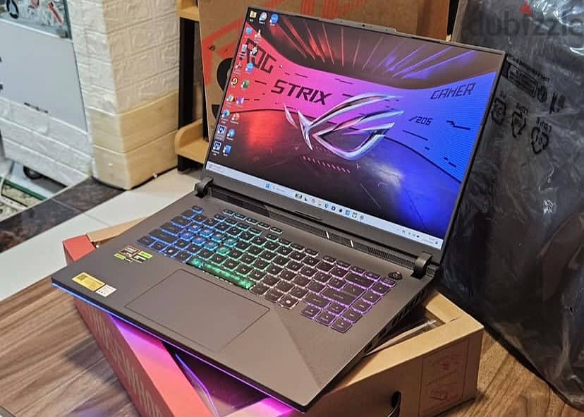 BRAND NEW ASUS ROG Strix G16 (2026) - RTX 5070 Ti 4