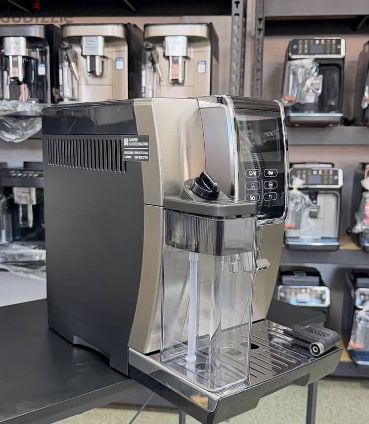 De'Longhi Dinamica Plus ECAM380.95. TB Automatic Coffee Maker, 1