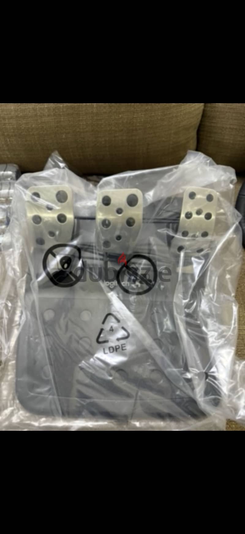 Logitech G-29 Racing Wheel 11