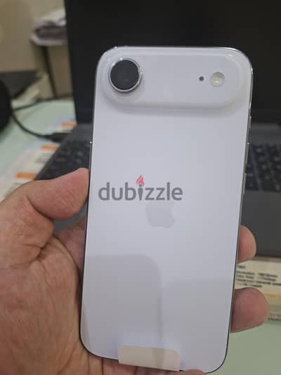Apple I phone 17 Air new but open box