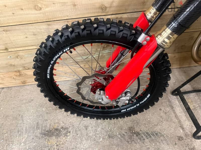 HONDA CRF 250 2025 3