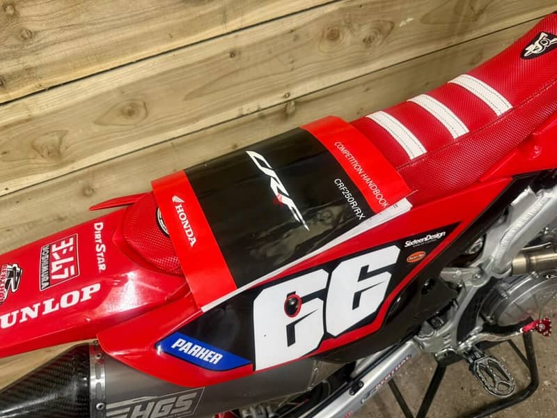 HONDA CRF 250 2025 10
