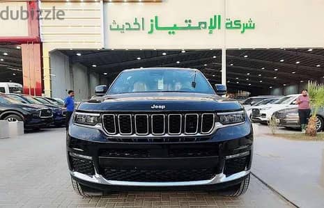 جيب جراند شروكي لاريدو 7مقاعد موديل2025