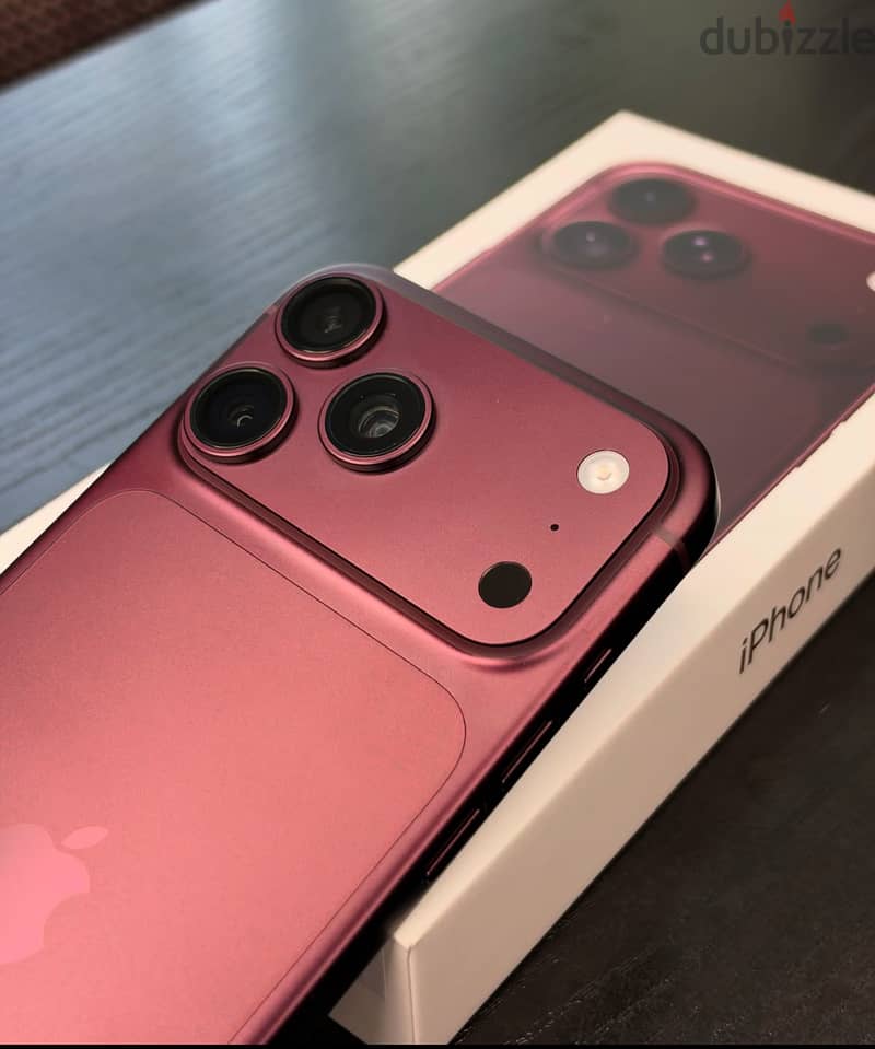 Apple iPhone 18 pro max 1TB 4