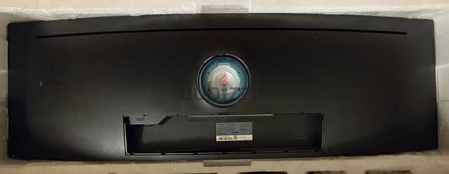 Samsung CRG9 49in Curved 32:9 5120x1440 120Hz Gaming Monitor C49RG90SS 3