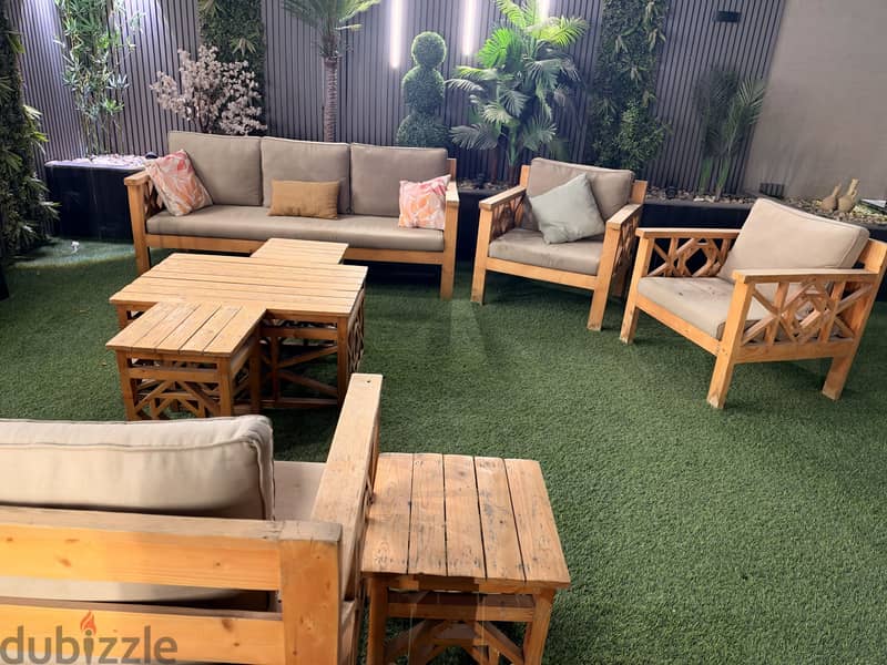 4 sofas with 4 tables 2