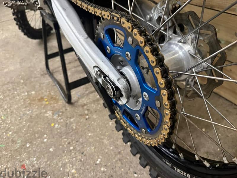 HUSQVARNA FC 450 2023 BRAND NEW 5