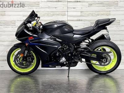 2018 Suzuki GSX R1000 available +44 7507 647630