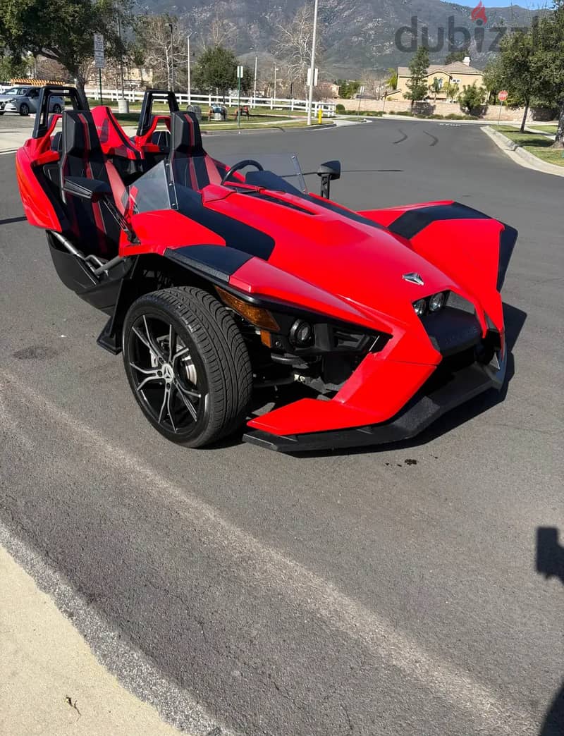 2015 Polaris slingshot available +44 7507 647630 3