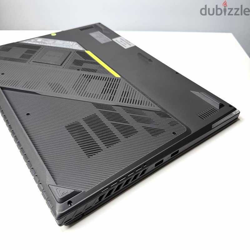 ASUS ROG Strix G18 Gaming Laptop AMD Ryzen 9 32GB RAM 1TB SSD RTX 5070 5