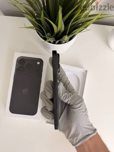 Apple iPhone 18 Pro 256GB Black AT&T ONLY (read description)