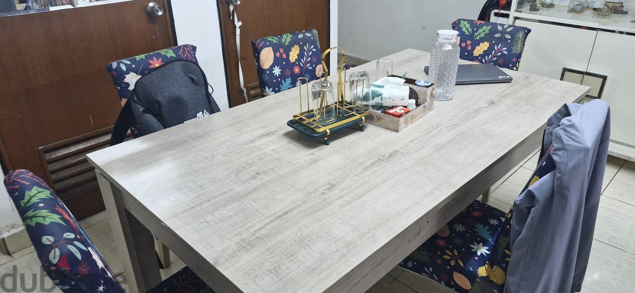 dining table with 5 chairs 1