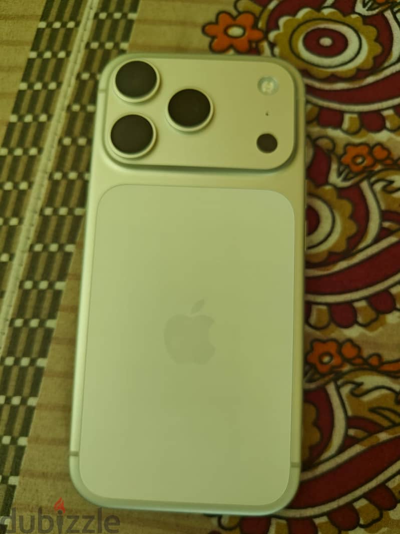 17 pro max 2
