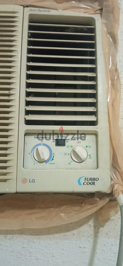 1.5 Ton window AC airconditioner