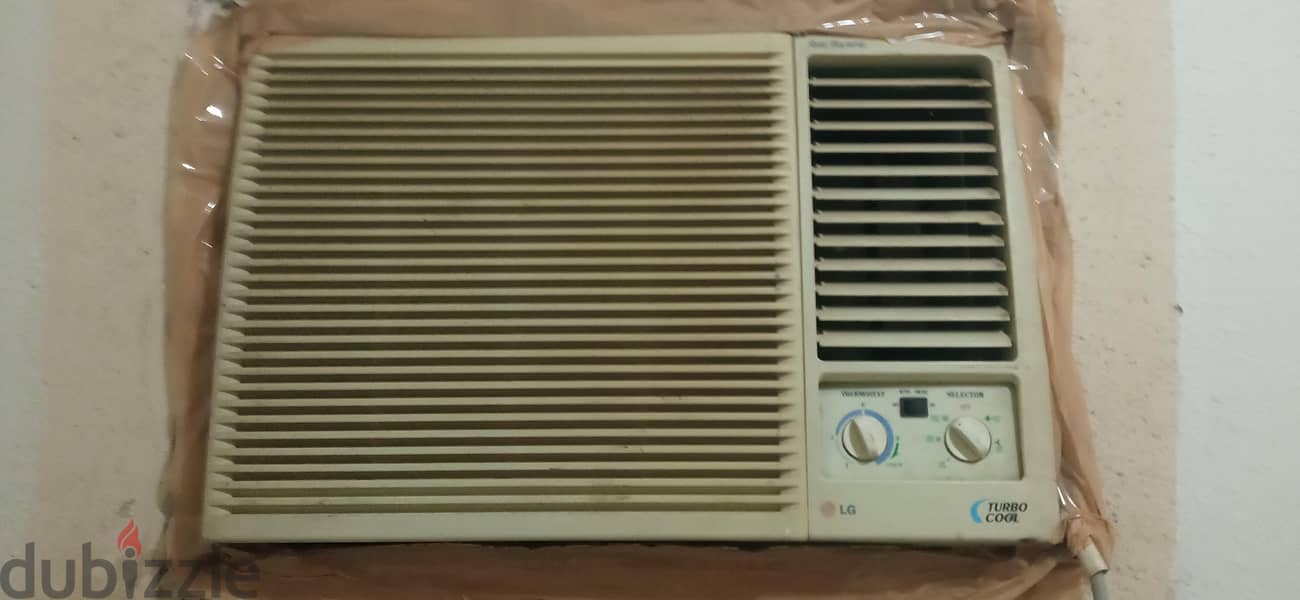 1.5 Ton window AC airconditioner 2