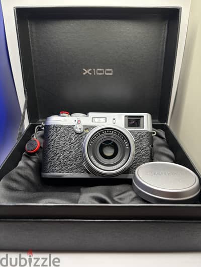 Fujifilm Finepix X100 (Classic)