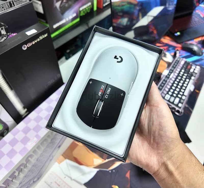 Logitech PRO X2 SUPERSTRIKE LIGHTSPEED Wireless Gaming Mouse 4