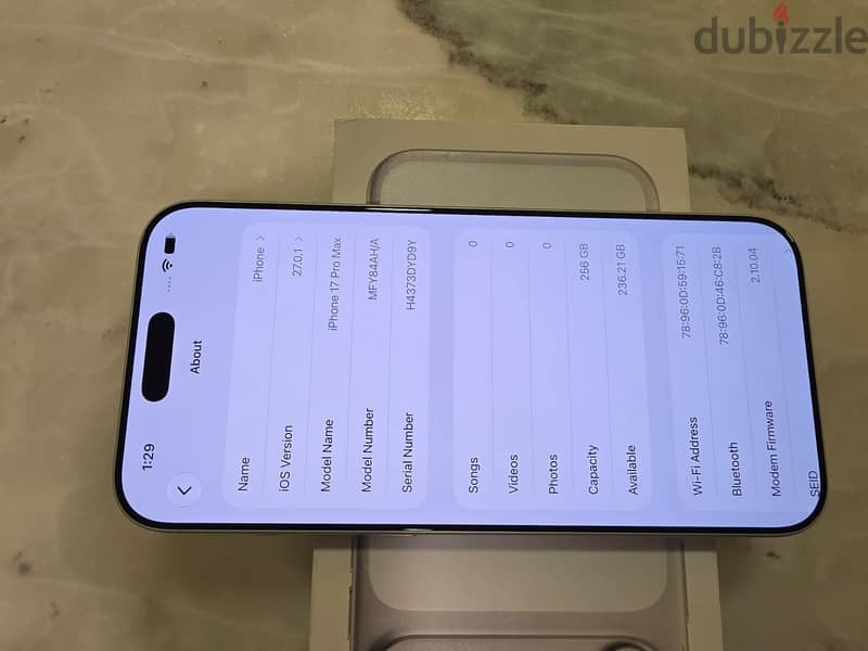 Apple iPhone 17 Pro Max (256GB) Silver 4